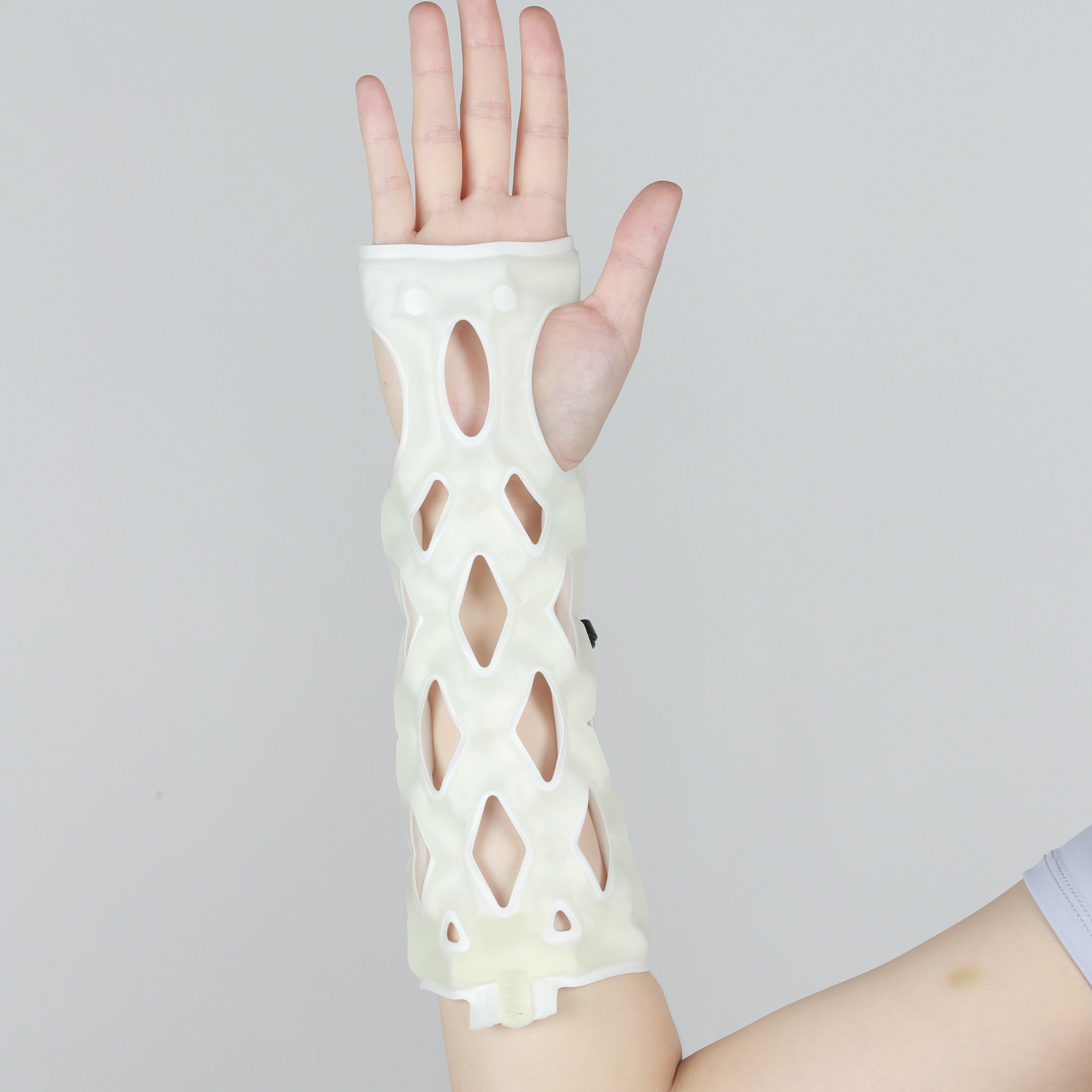 Kangda's Continuous Innovation and R&D of Multiple Orthopedic External Fixation Products - Three New Products to be Released in 2026